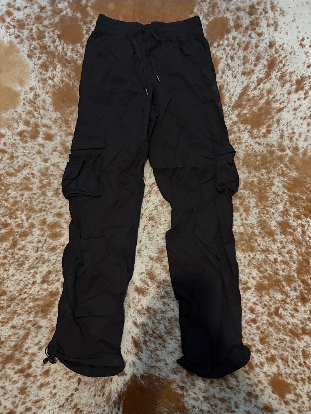 Women’s Lulu Lemon Cargo Pants